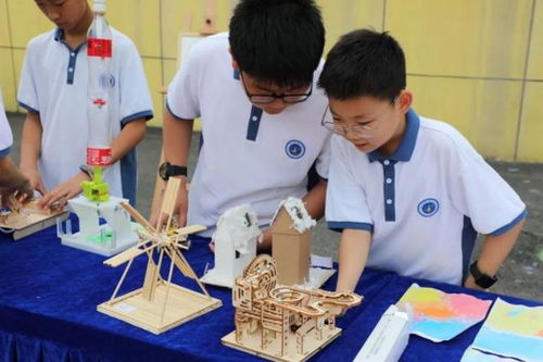 探索科學奧秘，放飛航天夢想——西安航天基地‘走進科技 你我同行’科技周活動精彩紛呈