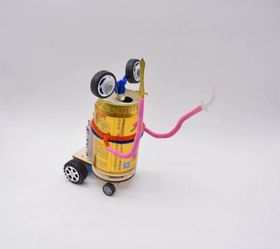 易拉罐機器人 科技小制作與電動DIY的完美結(jié)合